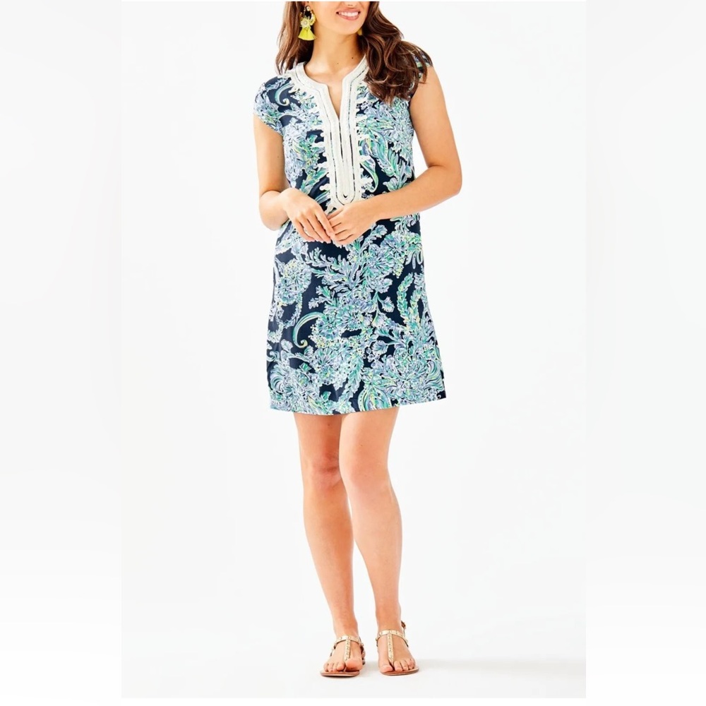 LILLY PULITZER Madia Tunic High Tide Navy Scuba Doo EUC Size Medium EUC - Picture 2 of 9